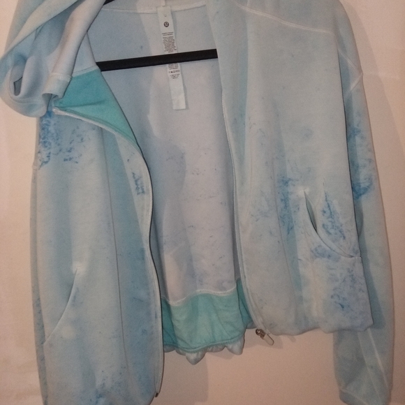 lululemon athletica Light Blue Crop Jacket - Picture 2 of 2